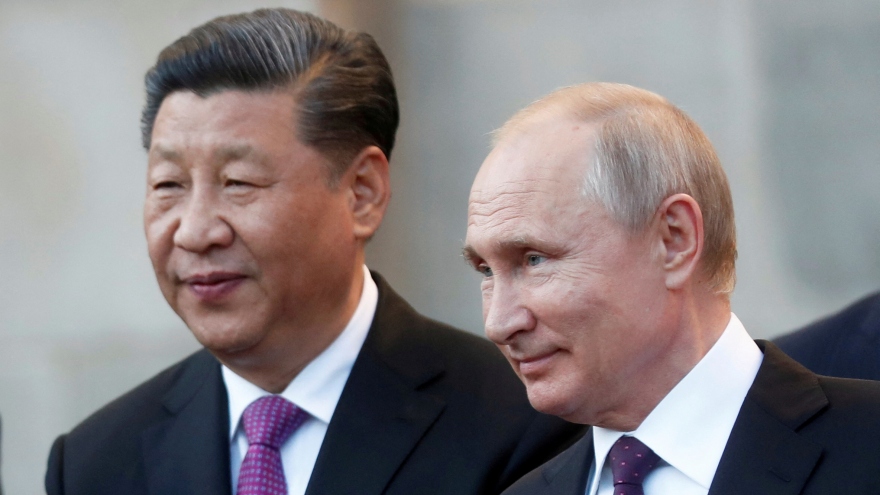 Chủ tịch Trung Quốc kêu gọi “thắt chặt hợp tác chiến lược” với Nga