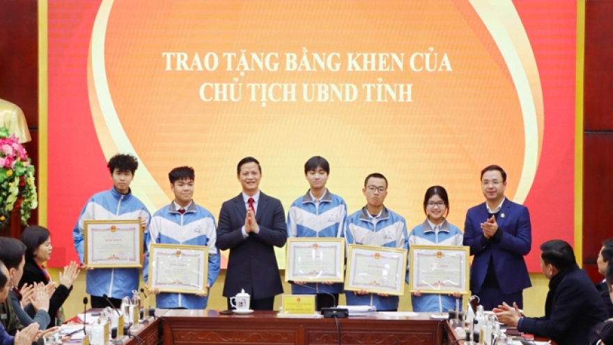11 học sinh Bắc Ninh đạt giải Nhất học sinh giỏi quốc gia được khen thưởng