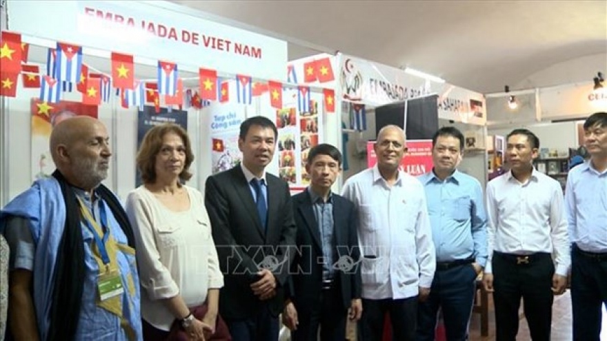 Vietnam's publications introduced at Cuban International Book Fair
