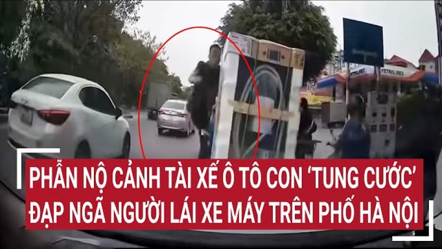 Công an triệu tập tài xế ô tô "tung cước" đạp ngã người đi xe máy ở quận Hà Đông