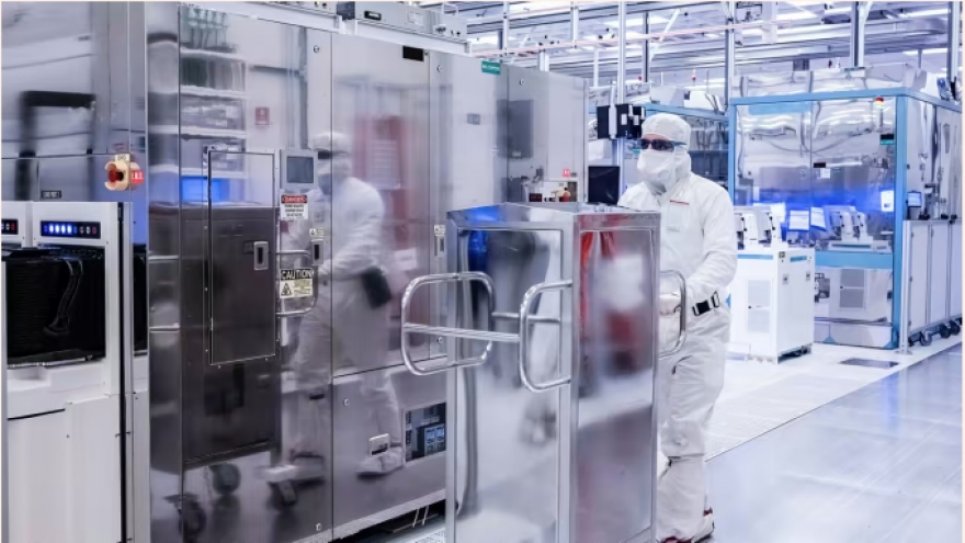 Mỹ đầu tư 1,5 tỷ USD để mở rộng sản xuất chip máy tính trong nước