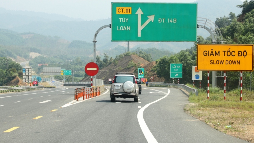 Cục Đường bộ "hiến kế" giải pháp tình thế cho cao tốc Cam Lộ-La Sơn