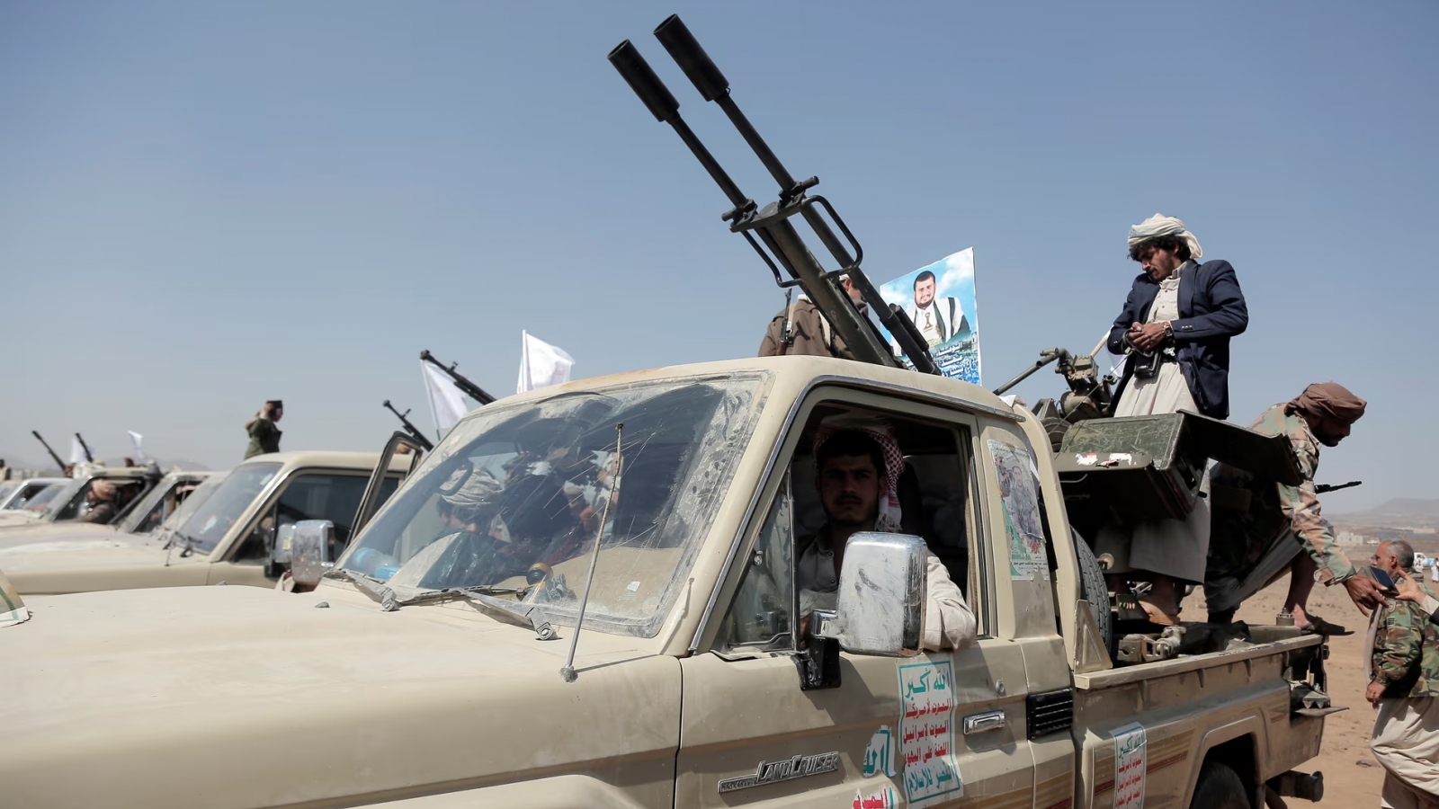 Mỹ phá hủy nhiều tên lửa của Houthi