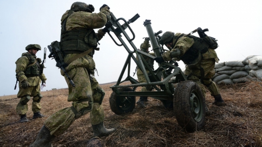 Nga khai hỏa súng cối 2B11 phá hủy trạm quan sát Ukraine ở hữu ngạn sông Dnipro