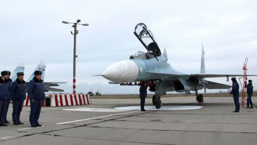 Sân bay Belbek vừa bị Ukraine tấn công quan trọng với Nga như thế nào?