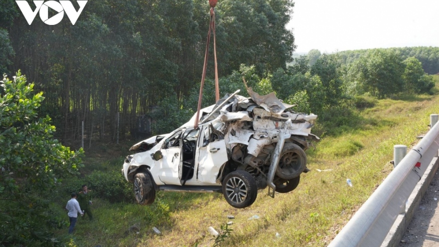 Tai nạn trên cao tốc Cam Lộ - La Sơn: Nếu "vượt ẩu" lái xe chịu mức án nào?