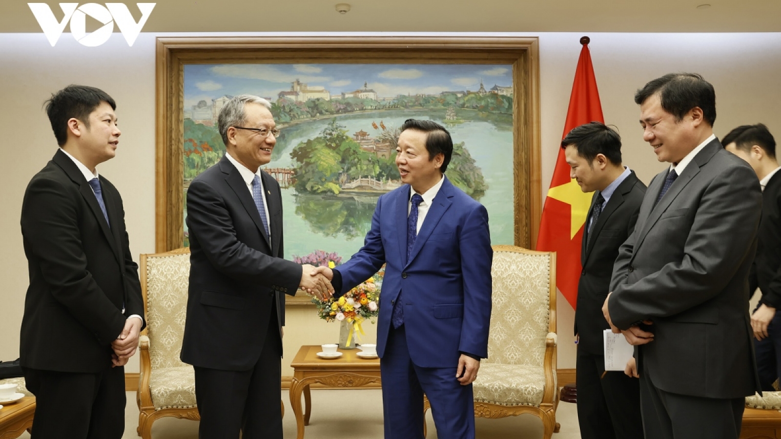 Deputy PM desires technology transfer from China for win-win co-operation