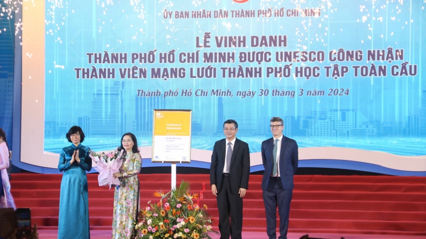 Vinh danh TP.HCM - thành viên mạng lưới thành phố học tập toàn cầu