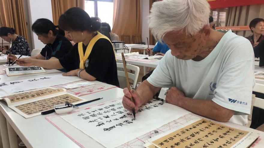 Lớp học cho người cao tuổi trở thành xu hướng ở Trung Quốc