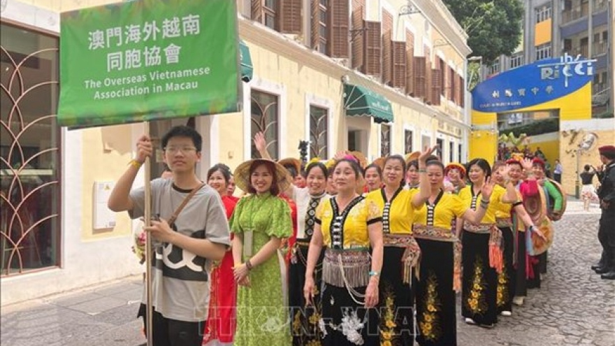 Vietnamese culture promoted at int'l parade in China’s Macau