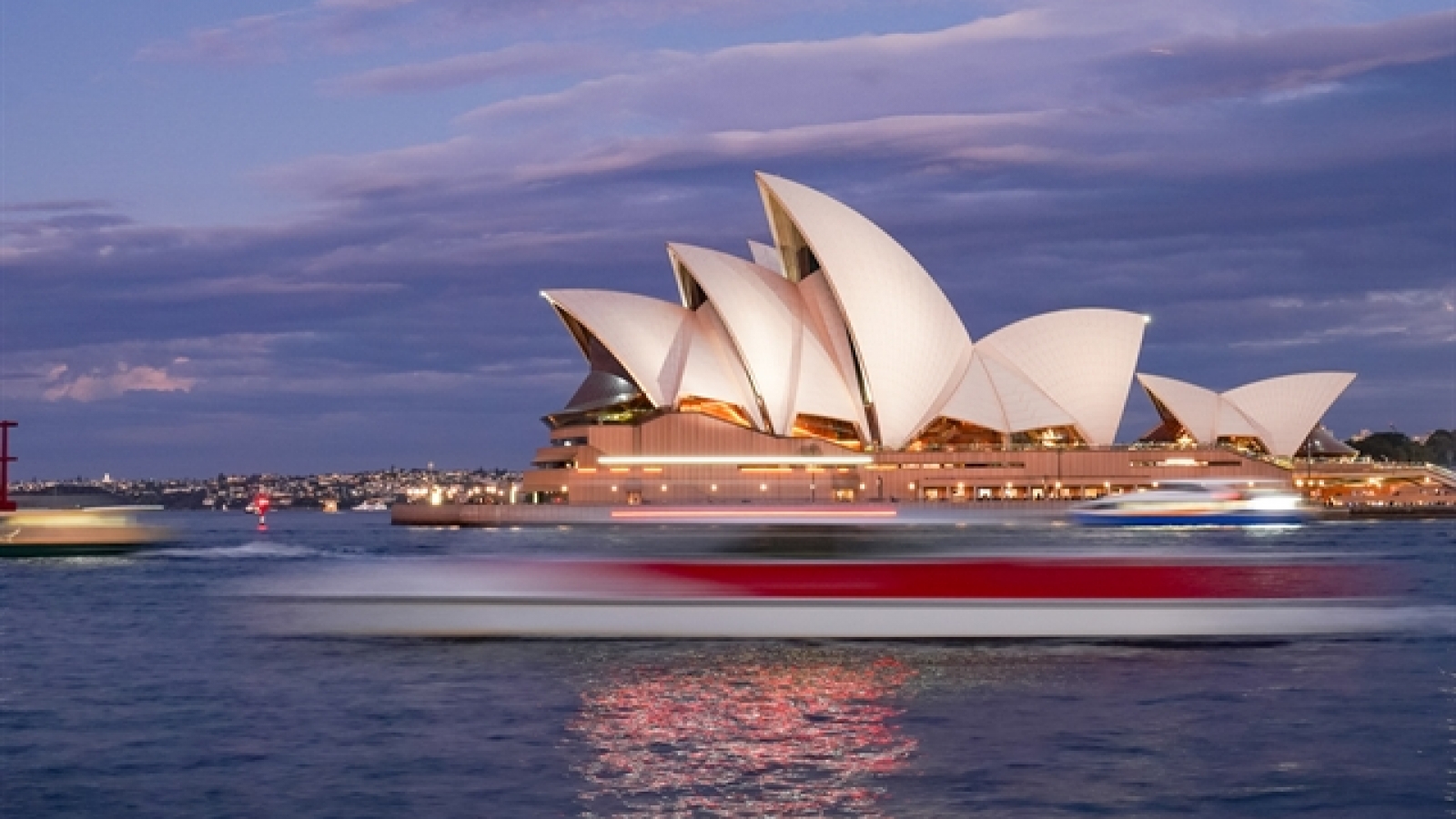 Vietjet opens a new route to Australia