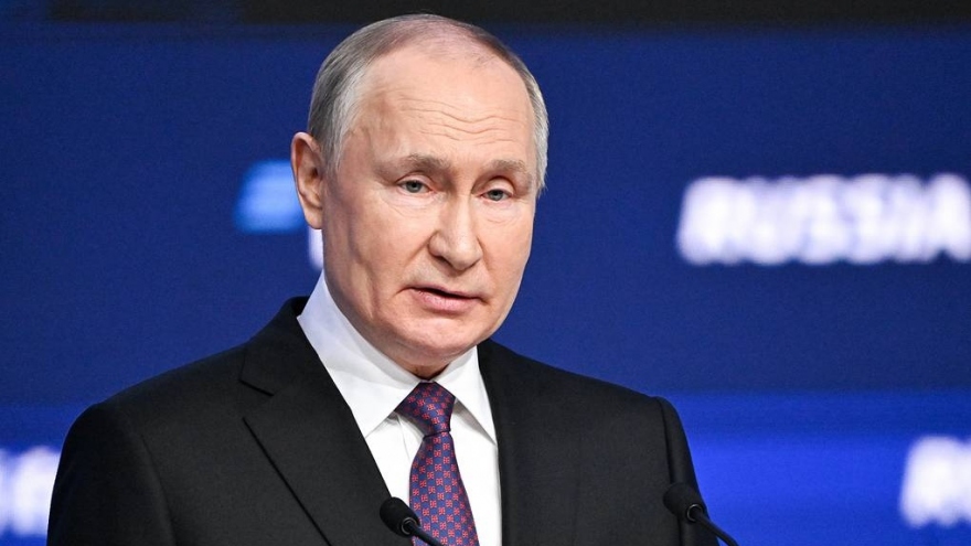 Vietnam and Russia to work on President Putin's Hanoi visit