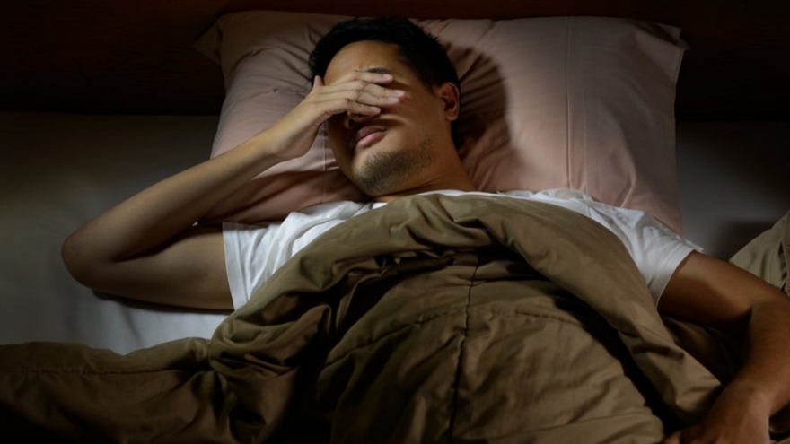 Sai lầm phổ biến trước khi đi ngủ gây hại cho hệ miễn dịch có thể bạn chưa biết