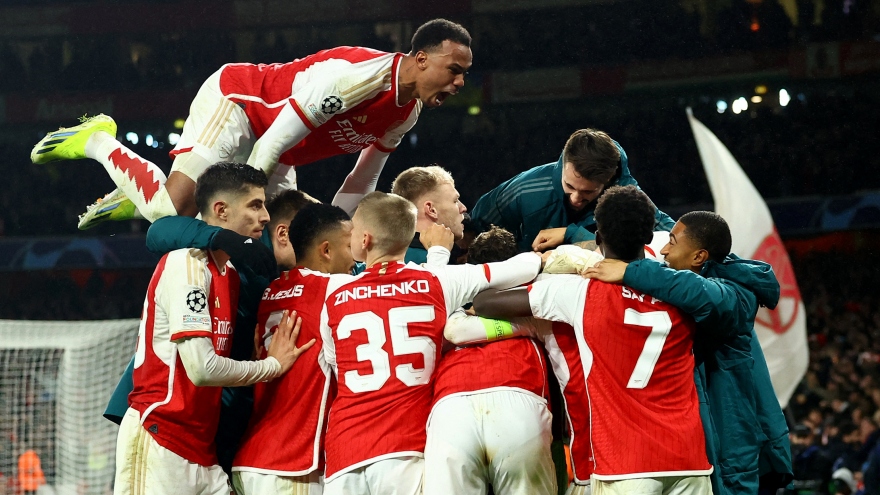 Bảng xếp hạng Ngoại hạng Anh mới nhất: Arsenal dẫn đầu, căng thẳng nhóm cuối