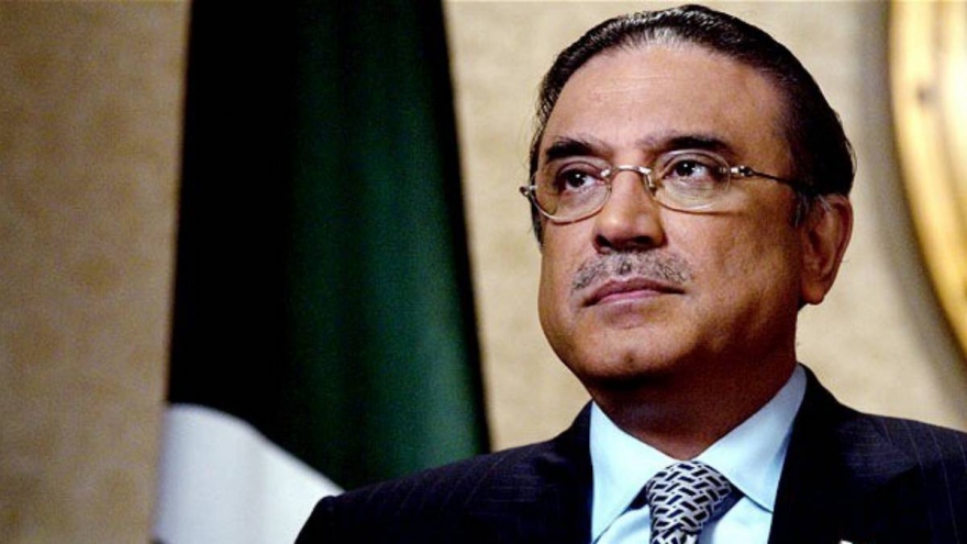 Tân Tổng thống Pakistan Asif Ali Zardari tuyên bố làm việc không lương