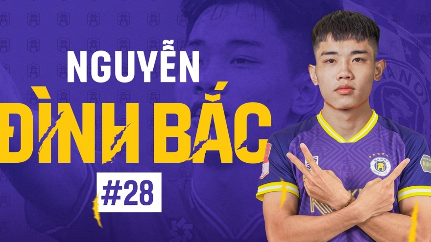 Hà Nội FC ký hợp đồng 1,5 mùa giải với Đình Bắc