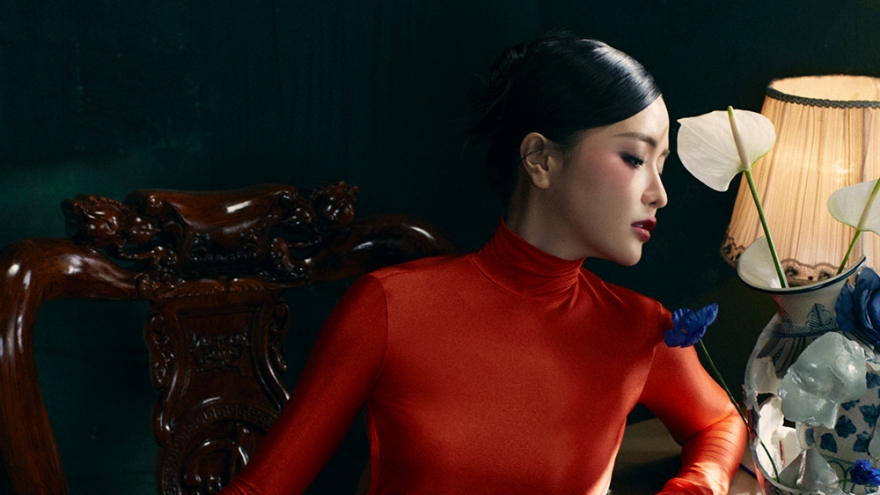 Bích Phương: "Yếu đuối cũng là một sức mạnh của phụ nữ"