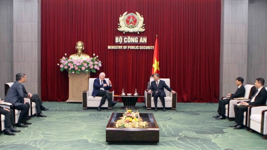 Vietnam, US promote cybersecurity cooperation