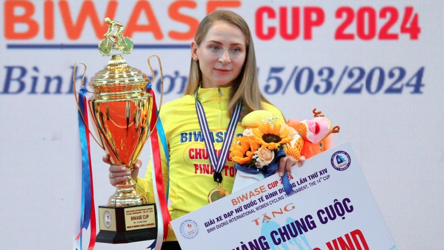Russian female cyclist wins Biwase Cup 2024
