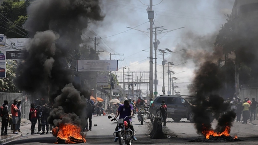 Haiti vẫn trong vòng xoáy bất ổn, thêm nhiều quốc gia sơ tán công dân