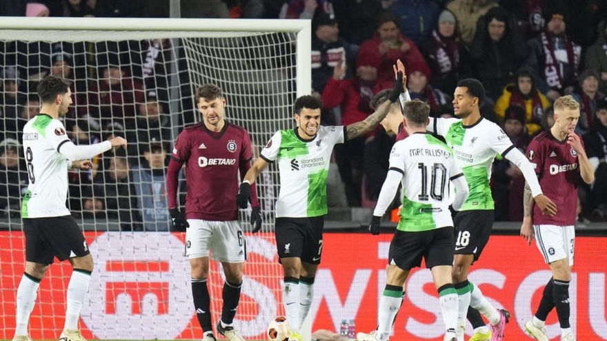 Kết quả Europa League: Liverpool thắng đậm, Leverkusen thoát thua "ngựa ô"