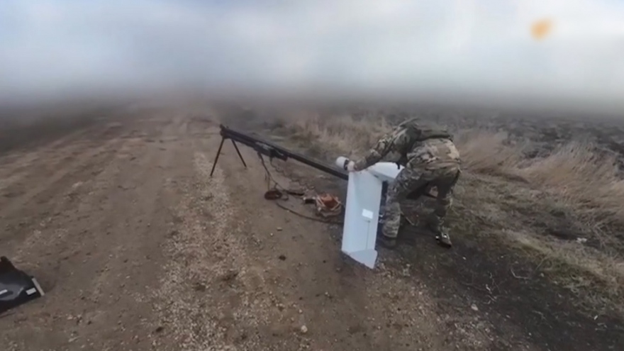 UAV cảm tử Lancet của Nga hủy diệt pháo và radar Ukraine bên hữu ngạn Dnipro