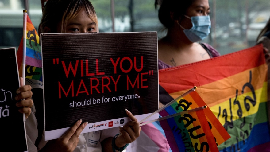 Thái Lan tiến gần hơn đến cho phép hôn nhân đồng giới