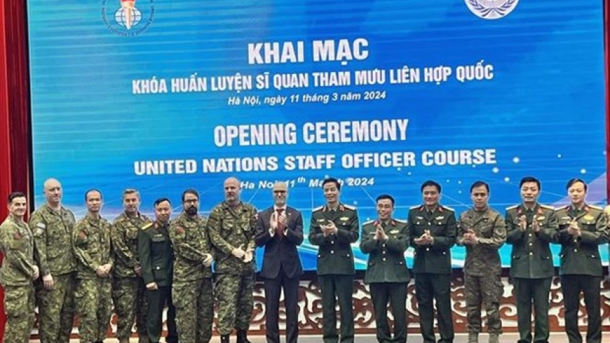 UN staff officer training course opens in Hanoi