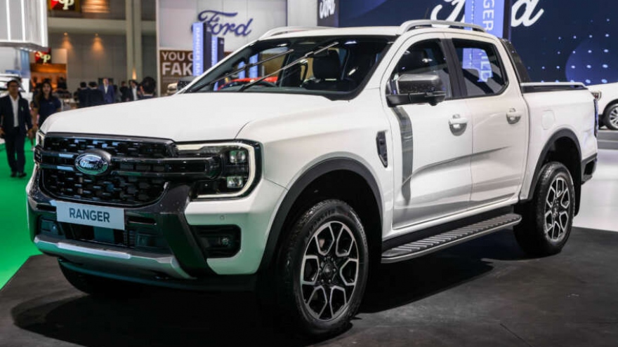 Khám phá Ford Ranger Wildtrak V6 vừa trình làng, giá hơn 1 tỷ đồng