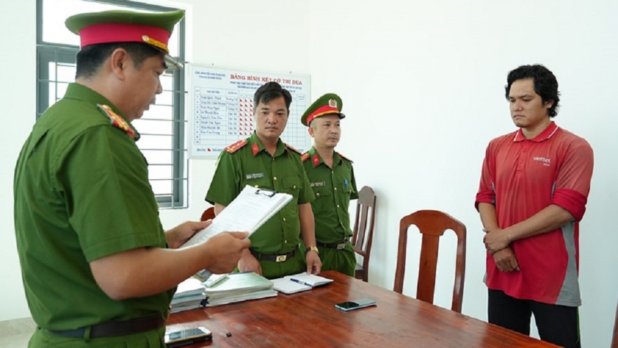 Công an Bình Thuận bắt giam giám đốc tham ô tài sản
