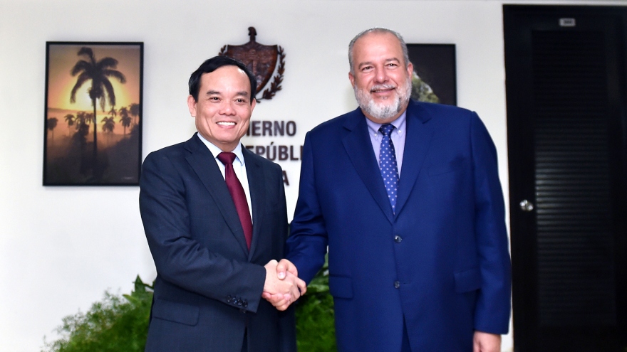 PM Cruz pledges to facilitate Vietnamese business operations in Cuba