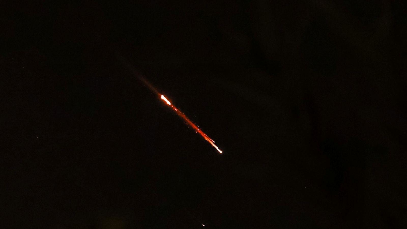 Toàn cảnh quốc tế chiều 14/4: Trung Đông rung chuyển khi Iran tấn công Israel