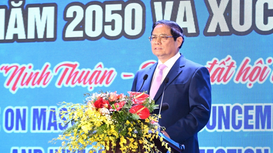 Thủ tướng tin tưởng Ninh Thuận sẽ phát triển đúng tầm nhìn