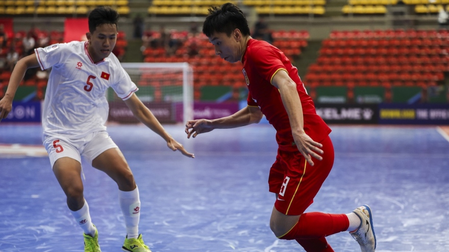 Trực tiếp ĐT Futsal Việt Nam 1-1 ĐT Futsal Kyrgyzstan: Mạnh Dũng ghi bàn