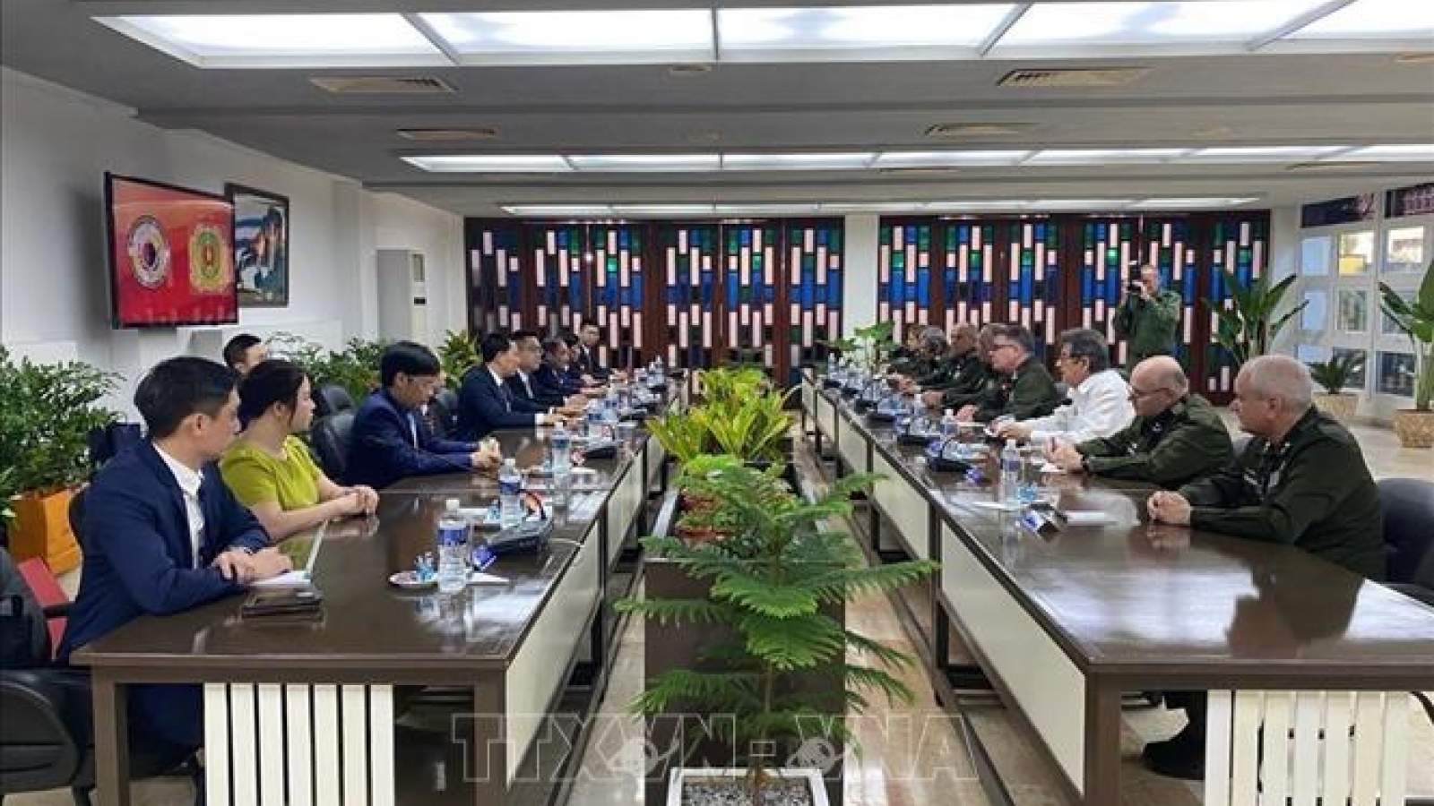 Vietnam and Cuba boost security cooperation