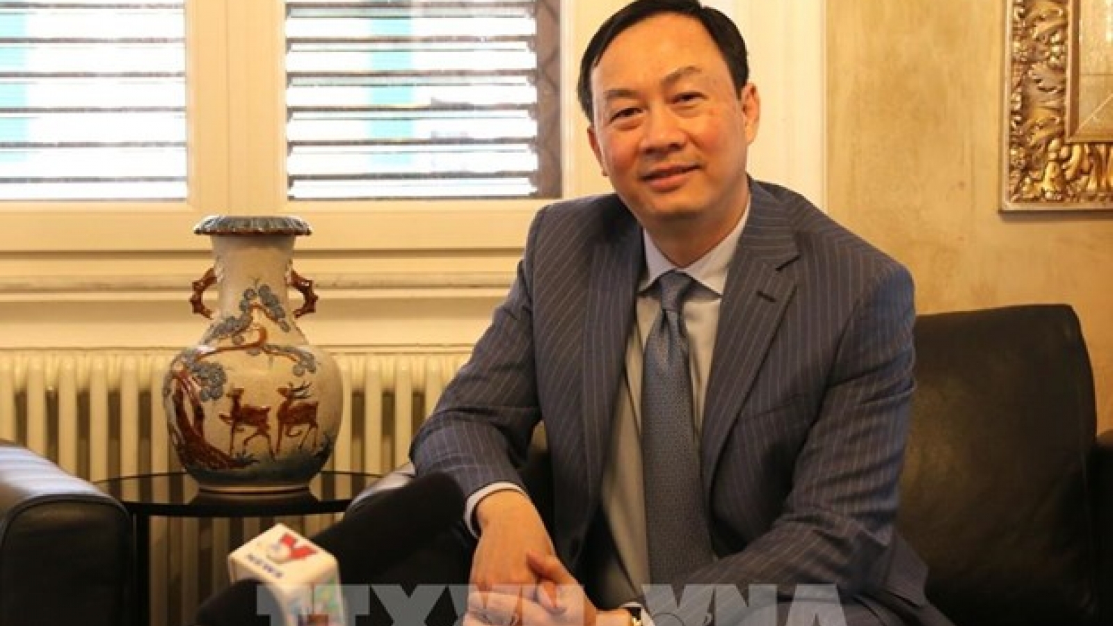 Ambassador pushes for closer ties between Vietnamese localities, Sicily region