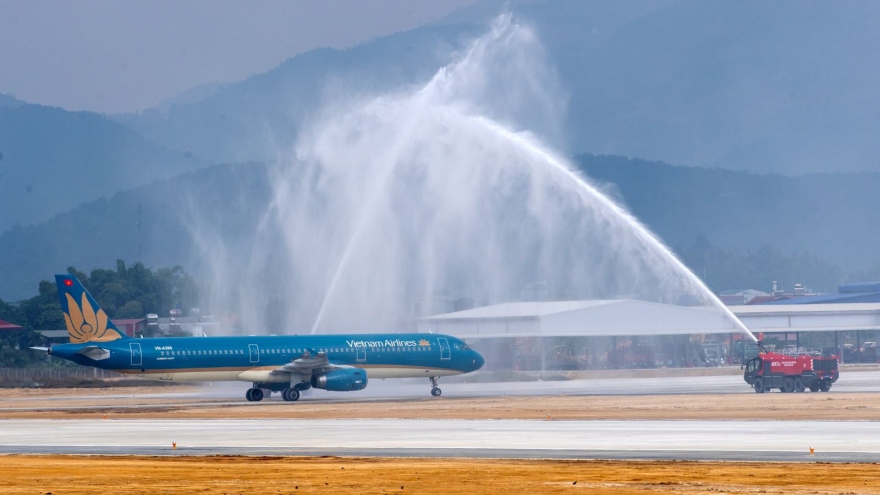 Vietnam Airlines tăng gấp đôi chuyến bay đến Điện Biên trong dịp lễ