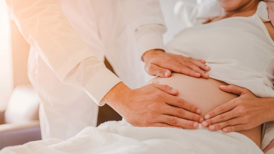Hai vợ chồng cùng bị bệnh lao, liệu có nên sinh thêm con?