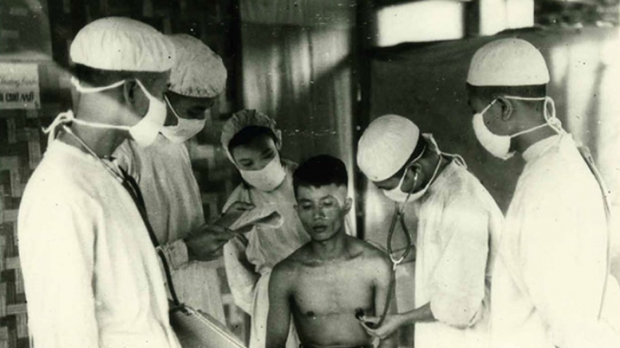 Quân y trong Chiến dịch Điện Biên Phủ: Muôn vàn khó khăn, vất vả