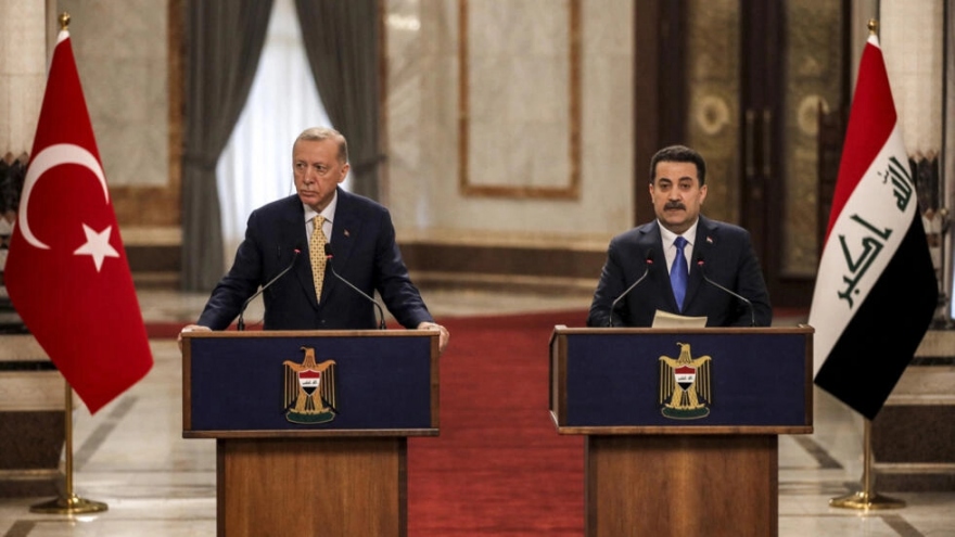 Tổng thống Thổ Nhĩ Kỳ thăm Iraq: Phủ rộng lĩnh vực hợp tác