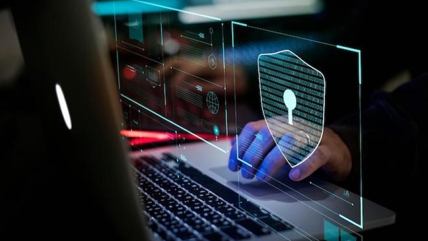 Hacker tấn công hệ thống, đánh cắp dữ liệu: Trả giá đắt nếu lơ là an ninh mạng