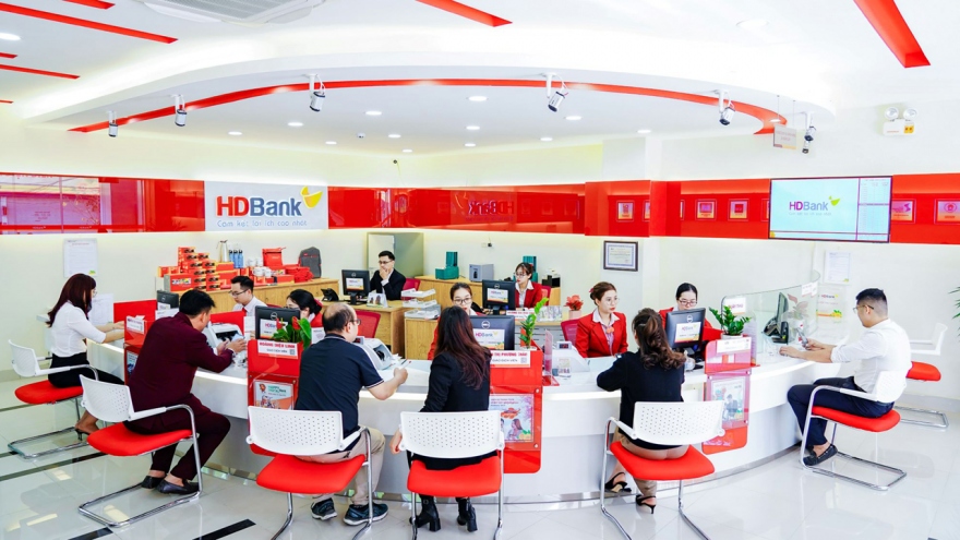 HDBank chia cổ tức 2023 đến 25%, hướng lợi nhuận 2024 đạt 15.852 tỷ đồng