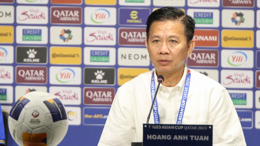 HLV Hoàng Anh Tuấn thay đổi chiến thuật để U23 Việt Nam thắng U23 Malaysia