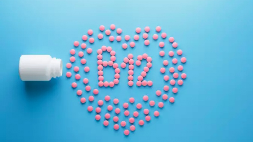 Dấu hiệu trên cơ thể báo động bạn đang thiếu vitamin B12
