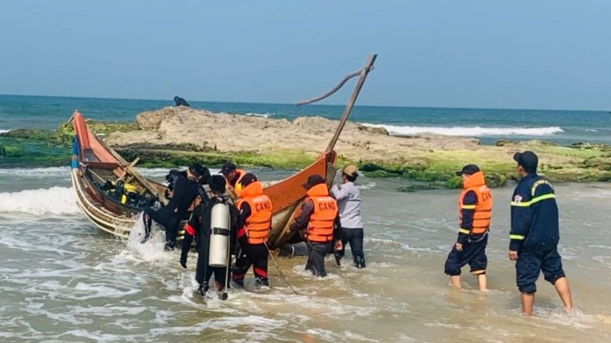 Tìm thấy thi thể học sinh bị đuối nước cách nơi tắm biển 14 km ở Quảng Trị