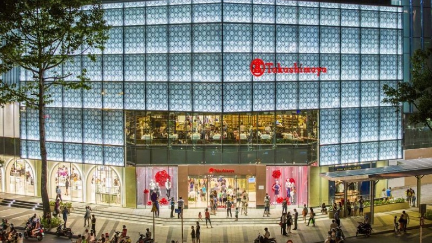 Japan's Takashimaya eyes new shopping hub in Vietnam by 2026