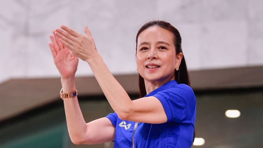 U23 Thái Lan thua tan nát, Madam Pang "truyền lửa" cho cầu thủ