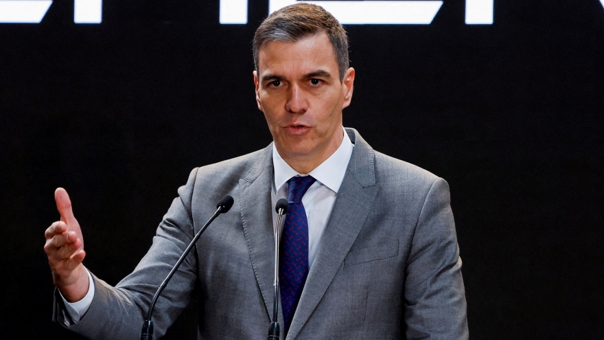 Thủ tướng Tây Ban Nha đang cân nhắc việc từ chức