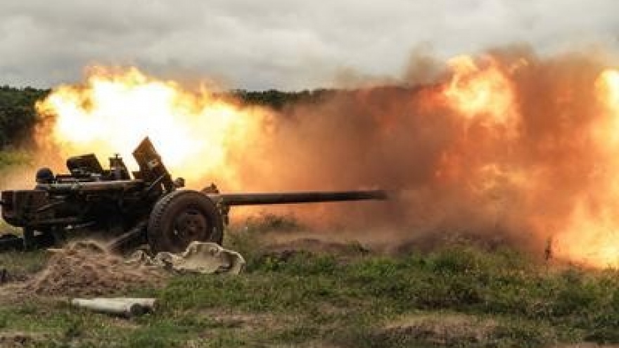 Cận cảnh pháo bắn tỉa Rapira của Nga nã đạn chính xác vào mục tiêu Ukraine