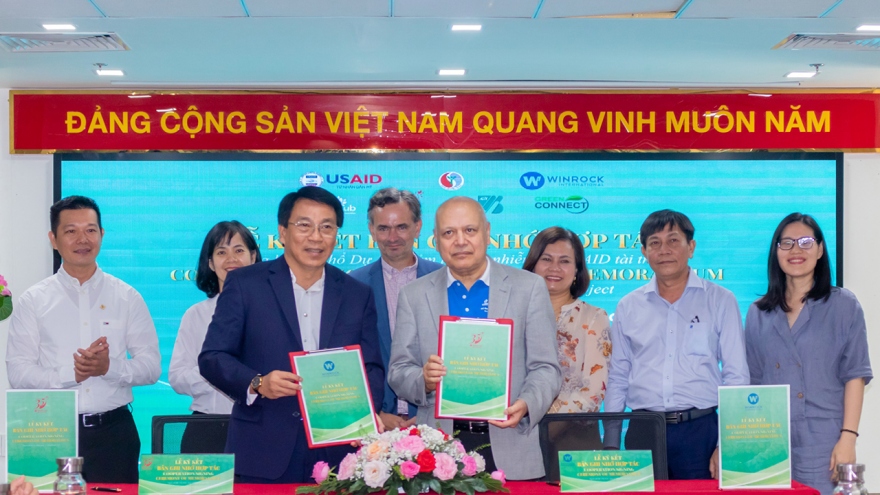Saigon Co.op ký kết với Winrock International triển khai mô hình tuần hoàn chất thải